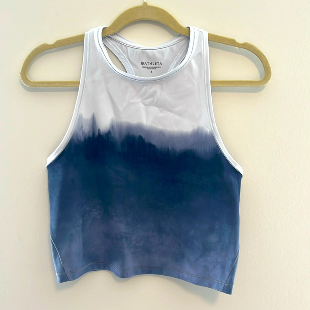 Athleta crop top